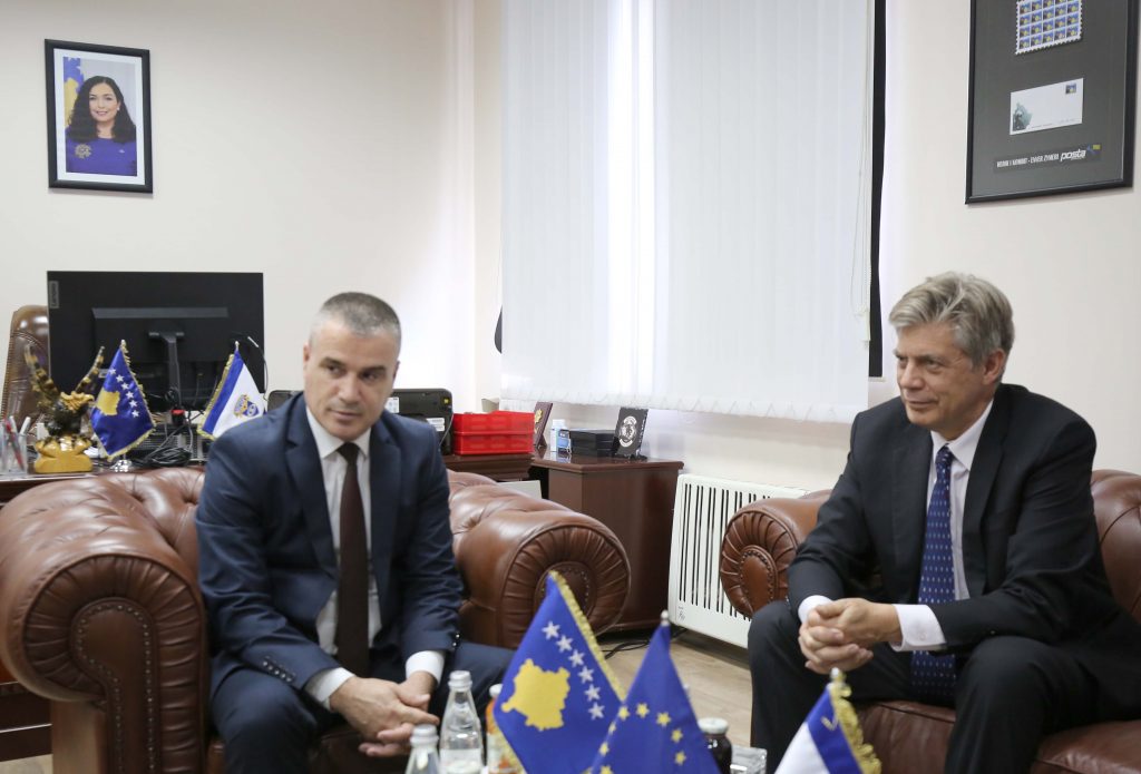 The Heads Of Two Institutions Had A Meeting At The Premises Of The 